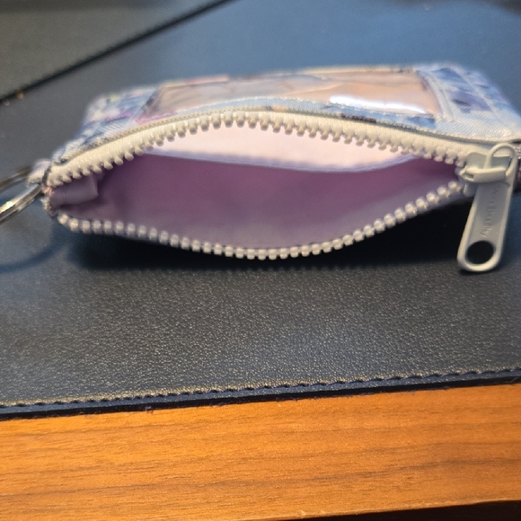 Vera Bradley Floral Rose Card Holder Wallet with Keyring ID Zip Case Like New - Picture 3 of 4